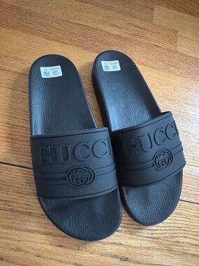Black Embossed Logo Rubber Slide Sandals